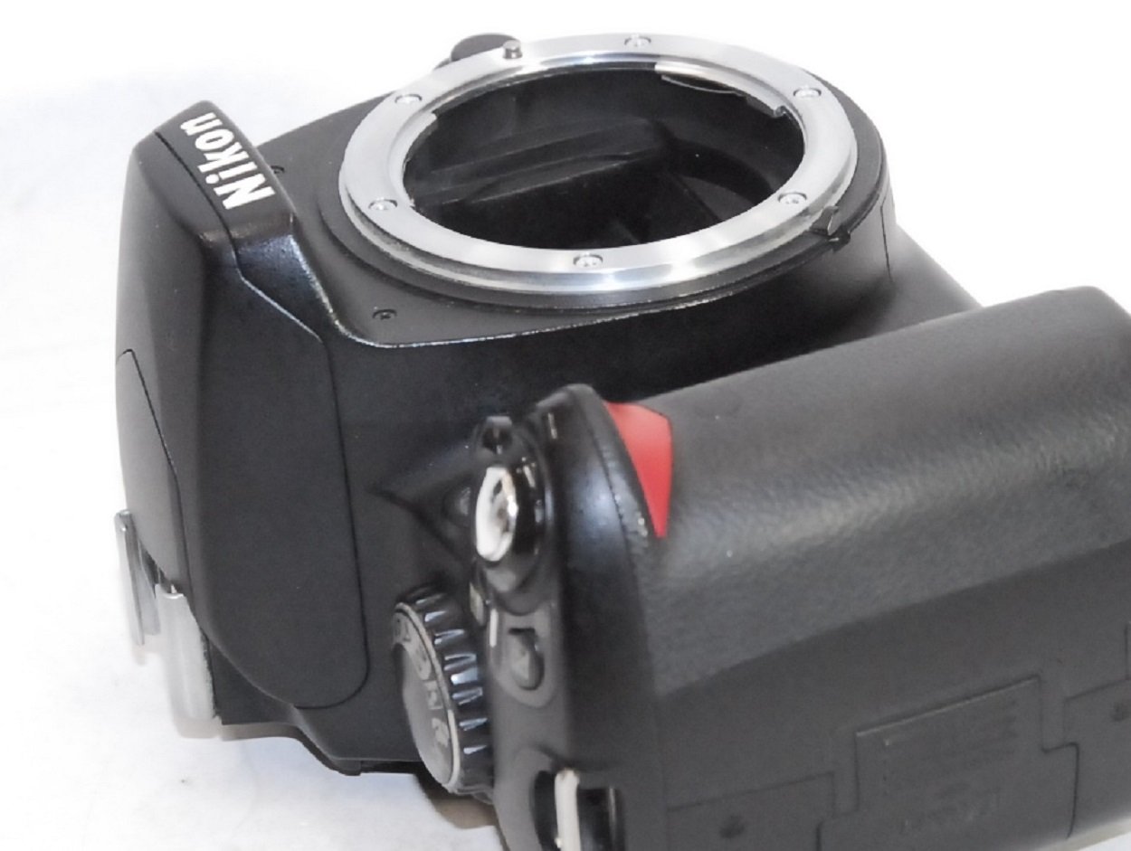 Amazon | Nikon デジタル一眼レフカメラ D40 ブラック ボディ D40B