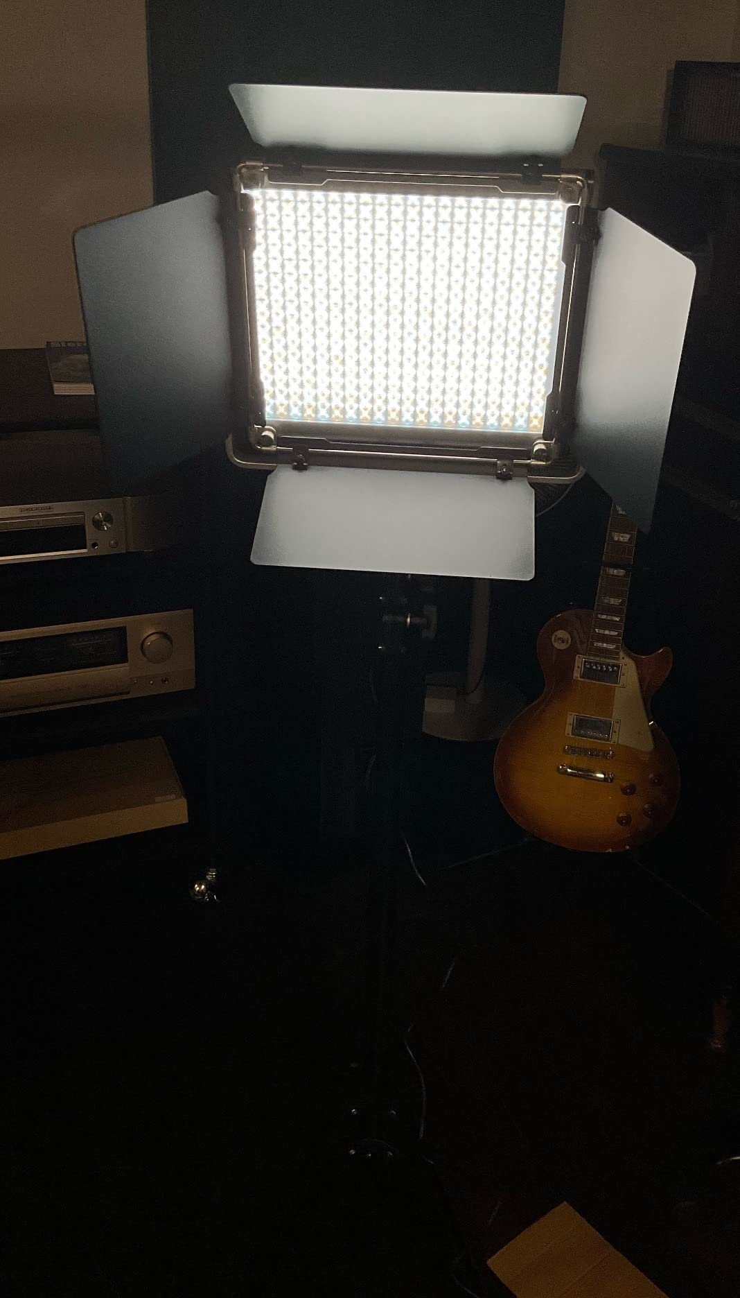 NEEWER 2パック 660 PRO II RGB LEDビデオライトキット – NEEWER.JP