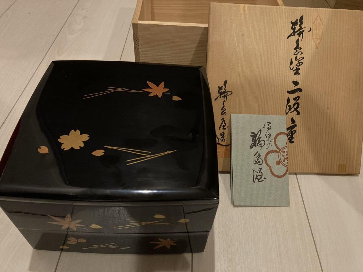 Mさま専用！上質内梨地黒漆に極上紅白梅蒔絵の映える台付五段重（検