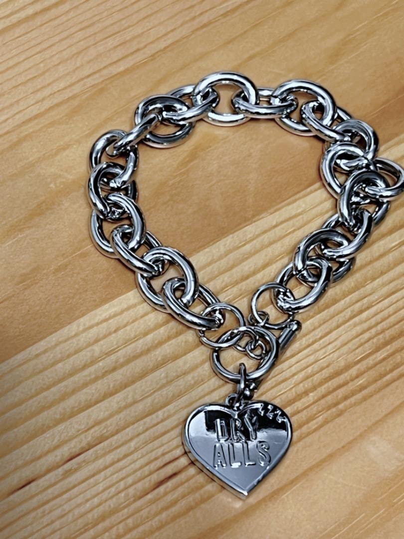 Amazon.co.jp: ブレスレット HUMAN MADE Girls Don't Cry : 文房具