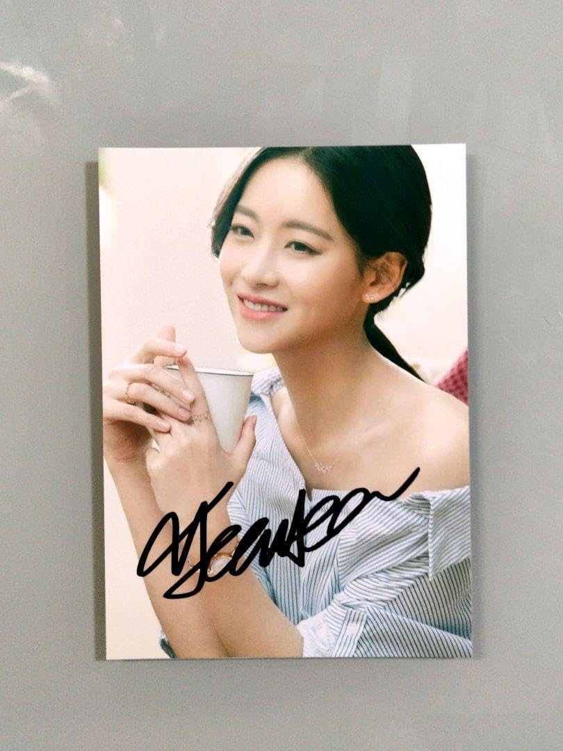 Amazon.co.jp: オヨンソ直筆サイン入り2Lサイズ写真…Oh Yeon-seo
