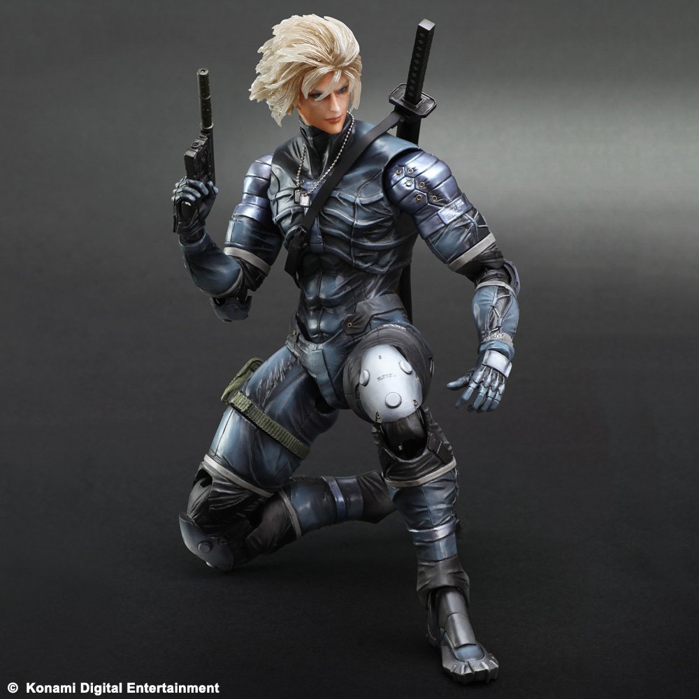 Amazon.co.jp: METAL GEAR SOLID2 SONS OF LIBERTY PLAY ARTS改 雷電