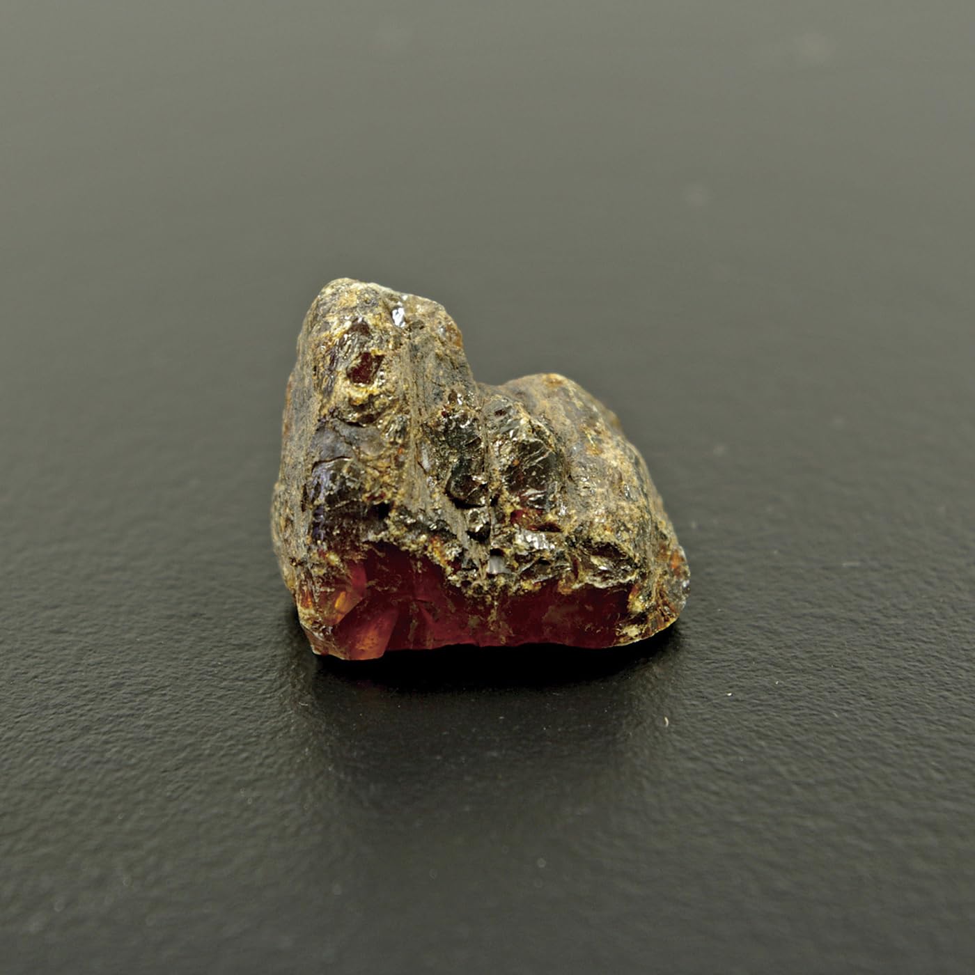 Amazon.co.jp: 蛍光 鉱物セット 光る石の不思議な世界 岩石標本 : おもちゃ