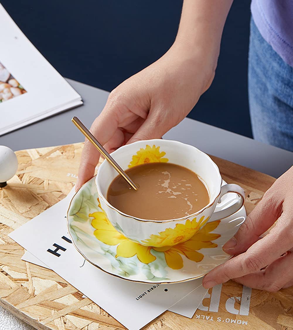 Amazon.co.jp: Fine Bone ChinaひまわりヴィンテージChintz磁器