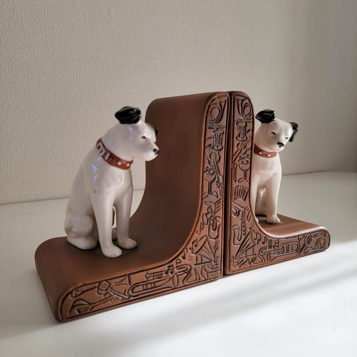 Amazon.co.jp: 日本ビクター株式会社 ビクター犬 陶器 ブックエンド