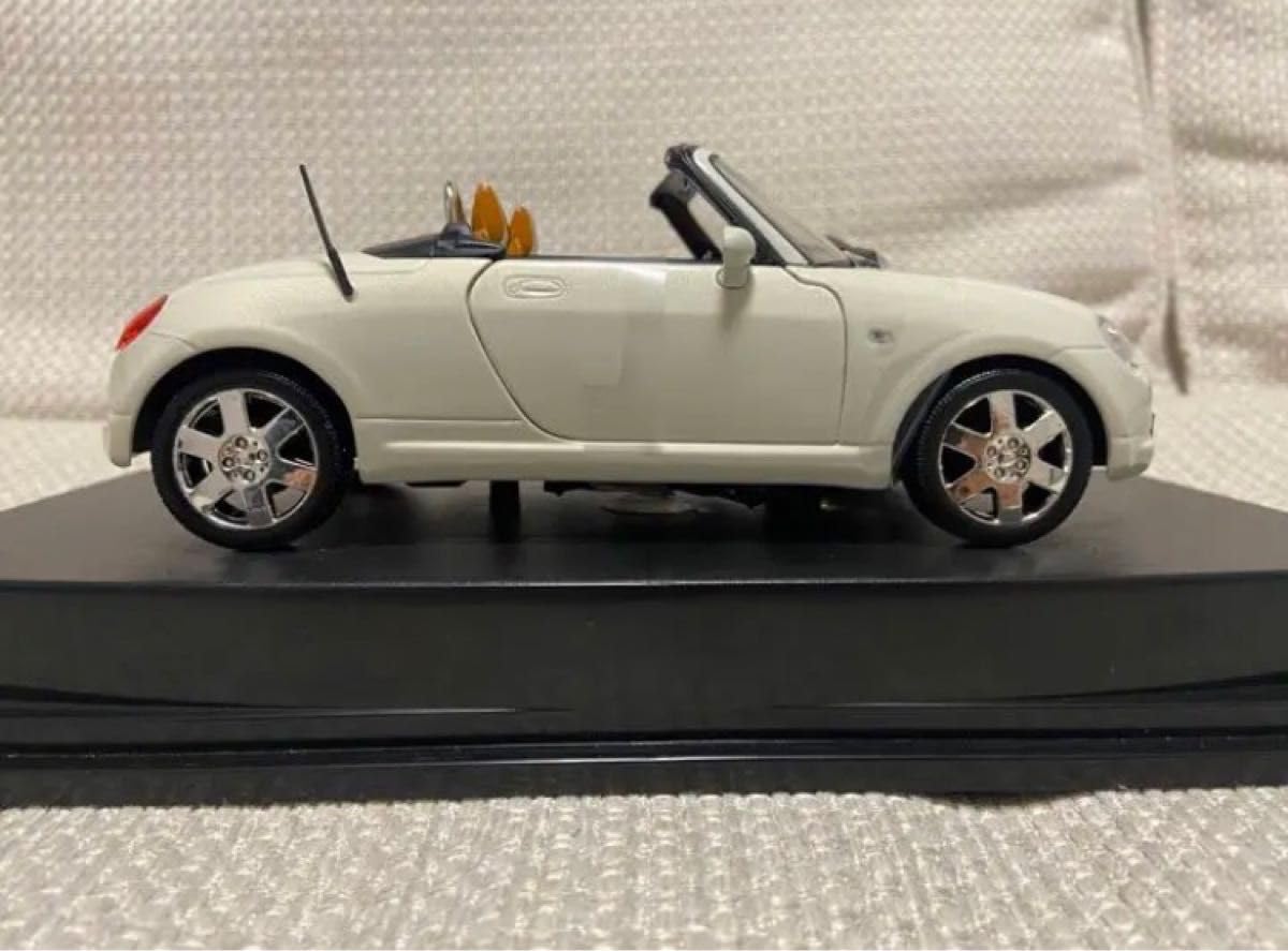 Amazon.co.jp: 1 18 ダイハツ コペン ホワイト 創立100周年記念