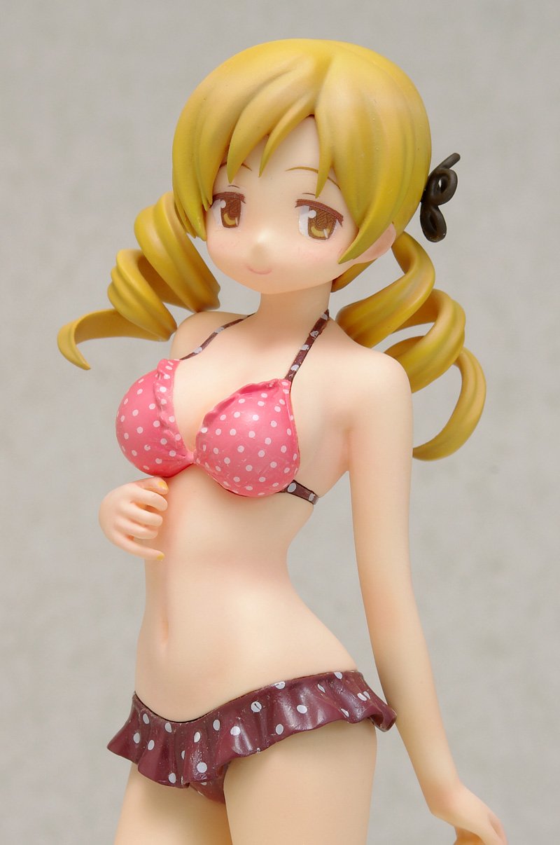 Amazon.co.jp: 魔法少女まどか☆マギカ 巴 マミ Ver.2 (1/10スケール