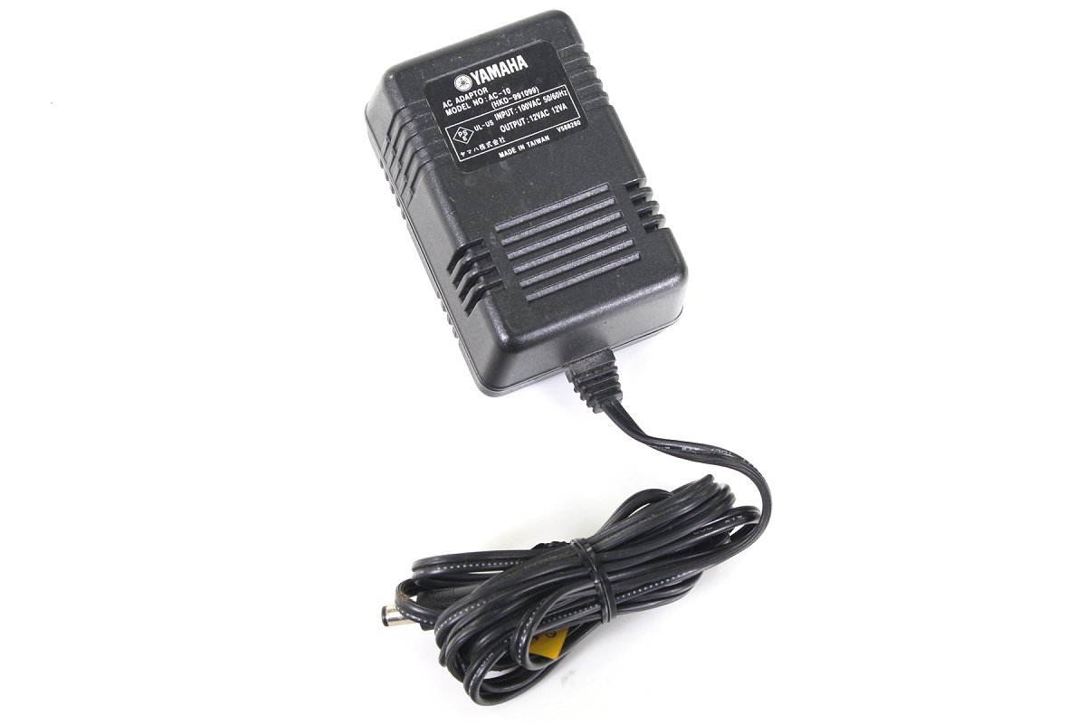 Amazon | YAMAHA / AG-Stomp [エレアコ用プリアンプ マルチ