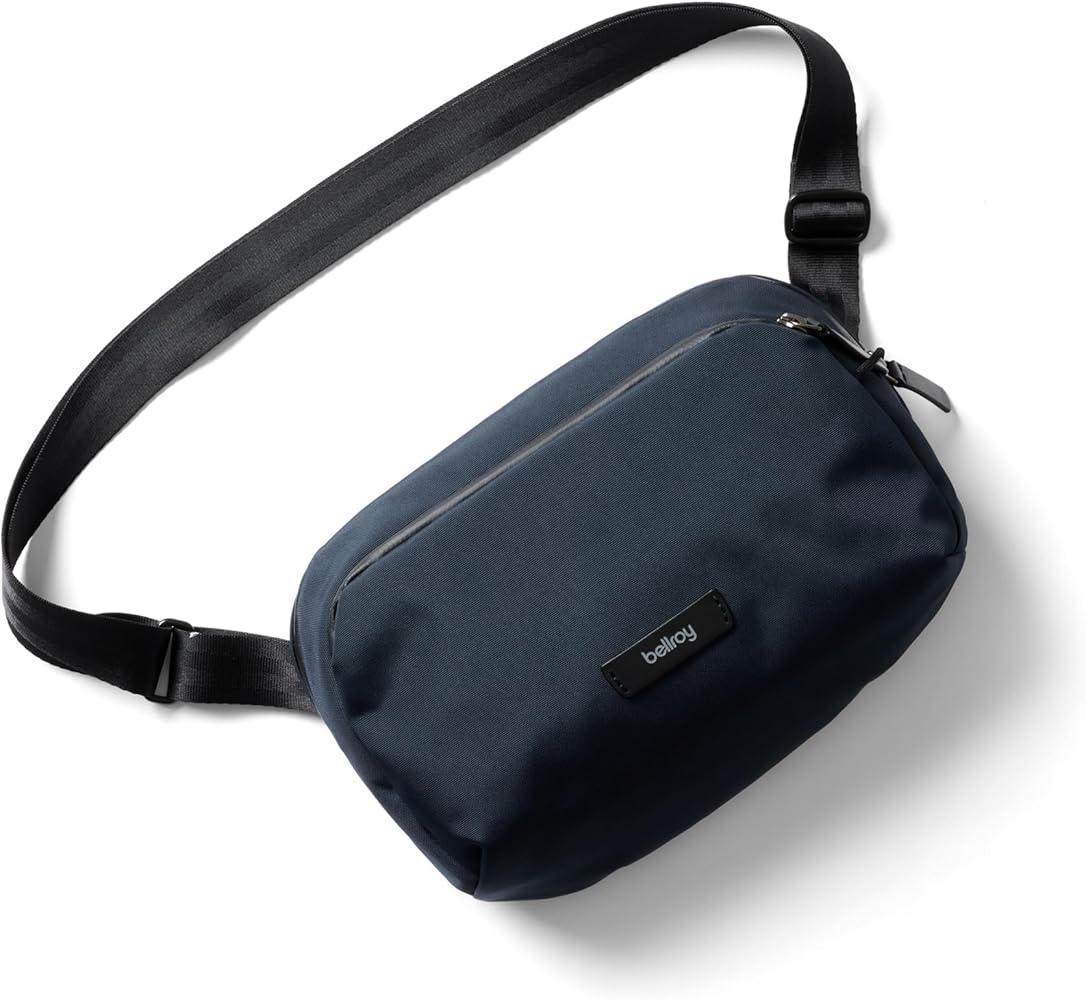 Amazon.co.jp: [Bellroy] Transit Sling 容量5L 旅行に最適なミニ