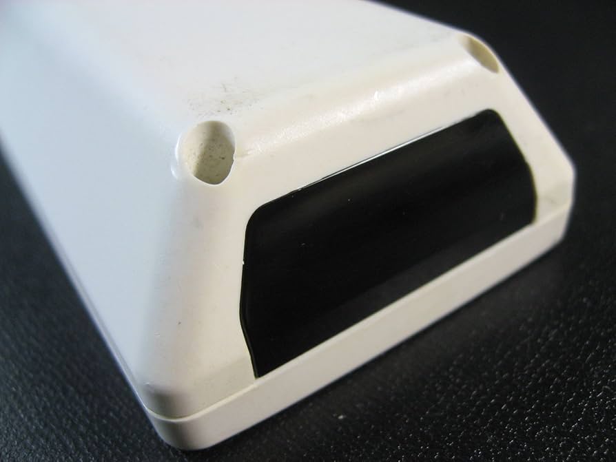 Amazon.co.jp: DAIKIN エアコンリモコン BRC4L101 : ホーム＆キッチン