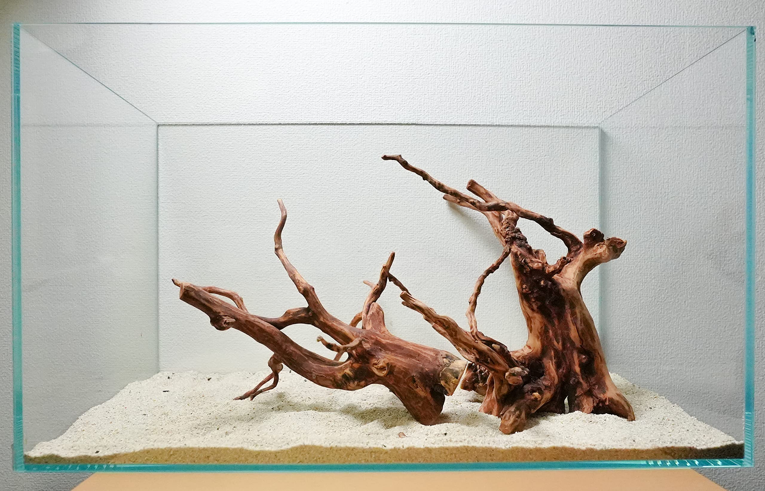 Amazon | 60cm水槽用 流木2本セット（ナチュラル色）【AQUASHOP