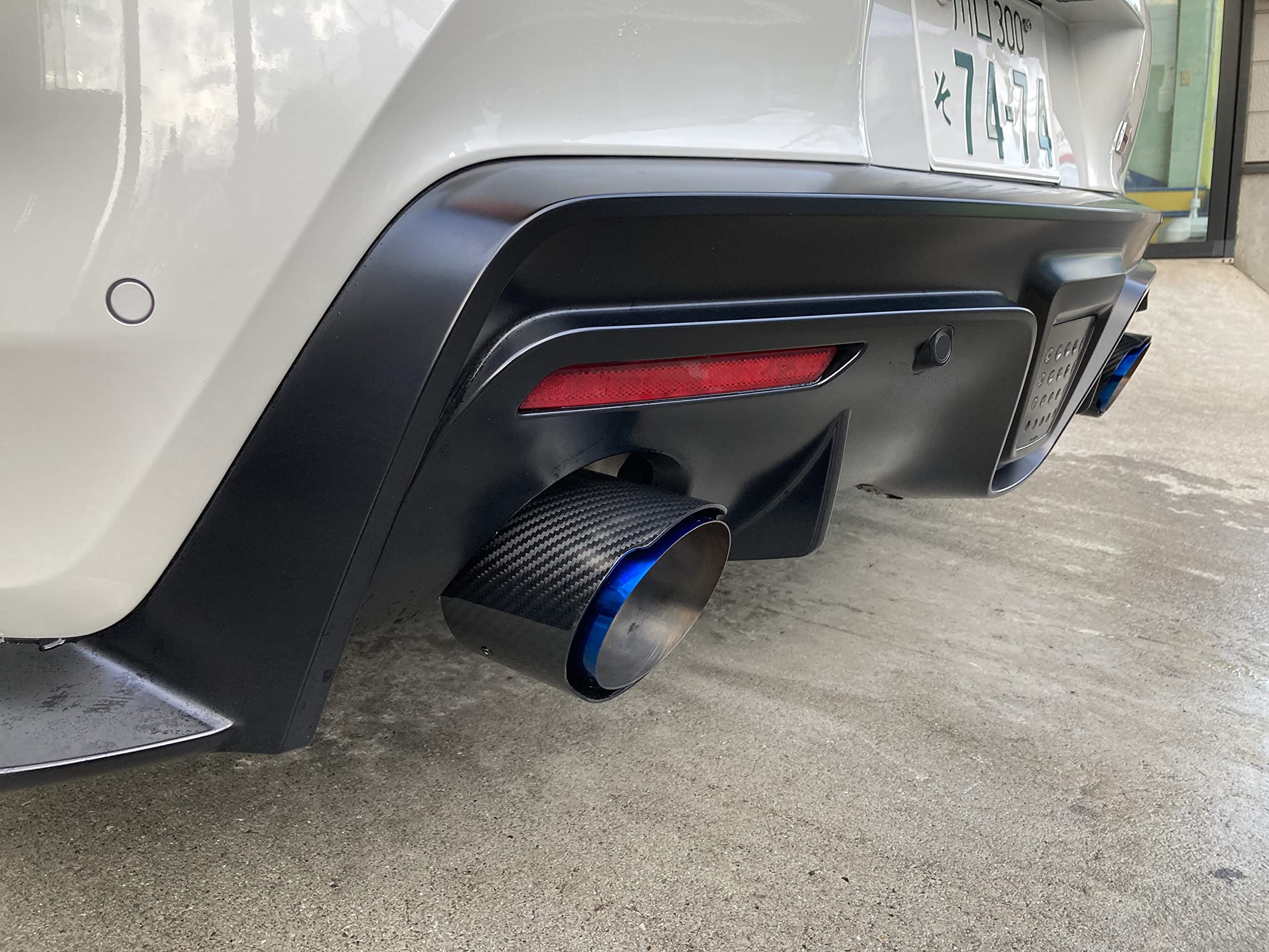 Amazon | Revolution カーボンマフラーカッター A90-CMC A90 スープラ