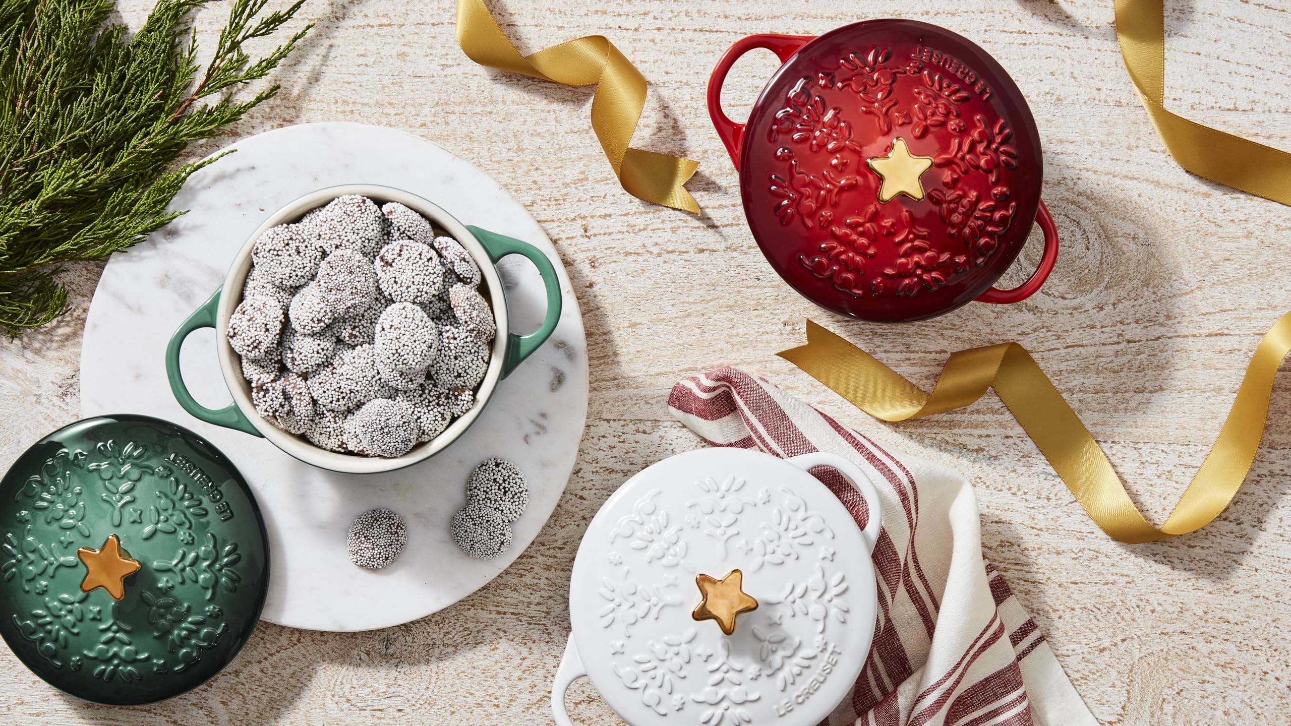 新品 ル・クルーゼ ココット・ロンド 24cm ノエル スタークリスマス