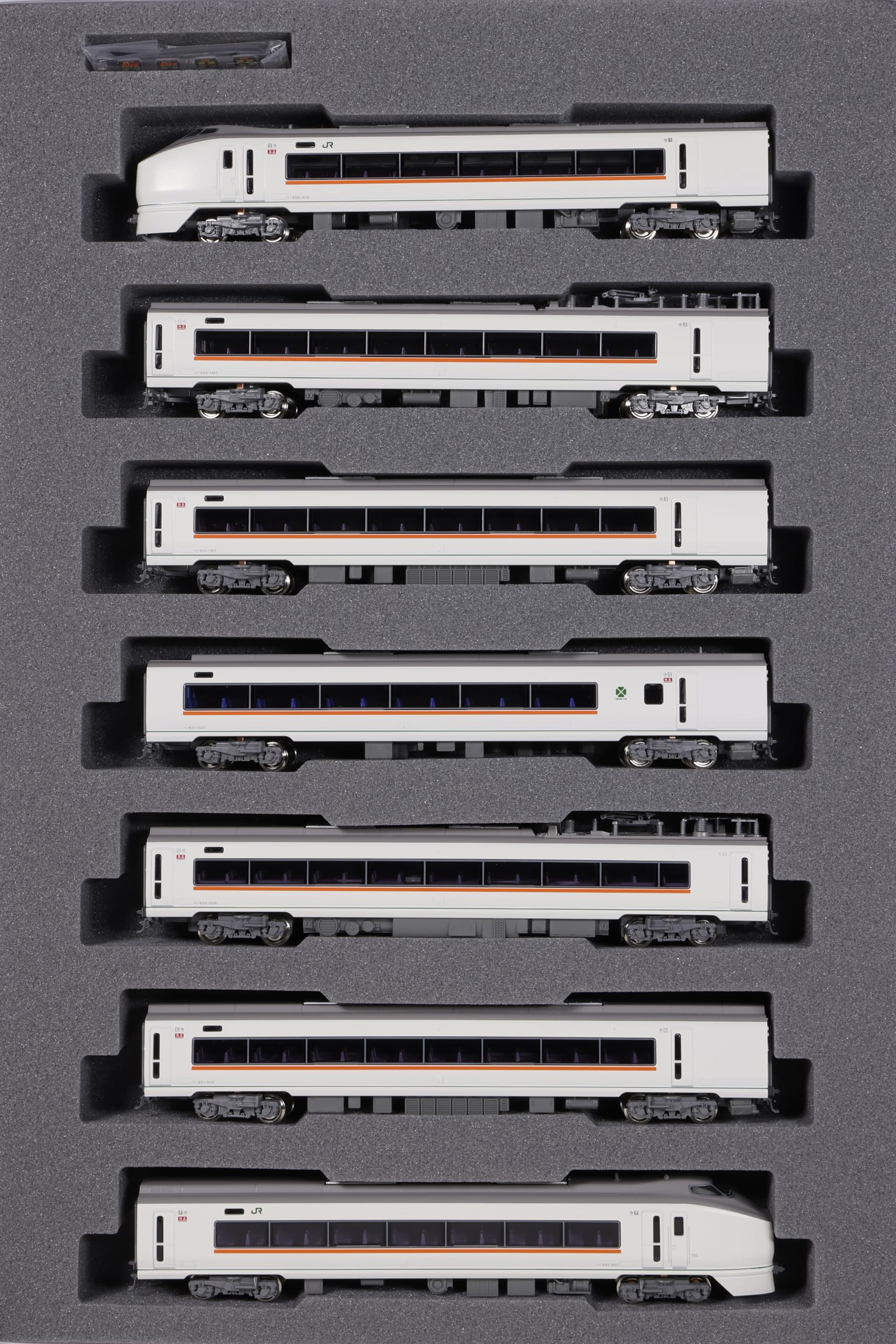 Amazon.co.jp: [Nゲージ]ラウンドハウス/KATO 10-935 651系1000番台