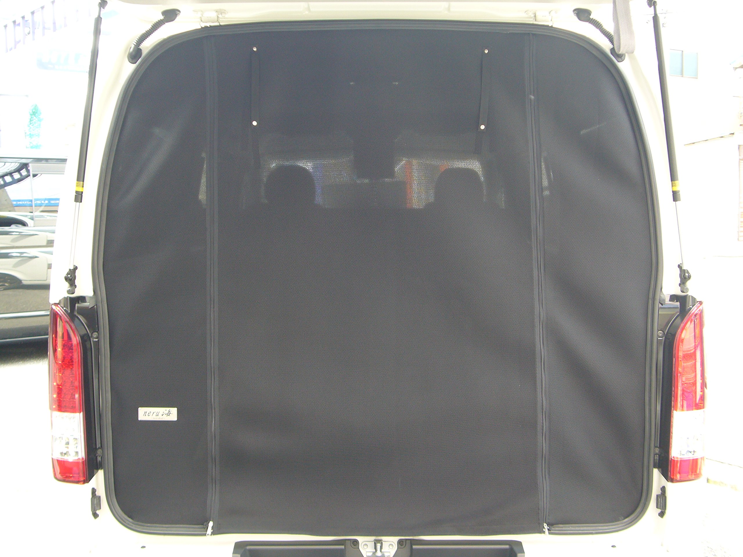 Amazon.co.jp: neru海 200系ハイエース 蚊帳（かや）ネット リア