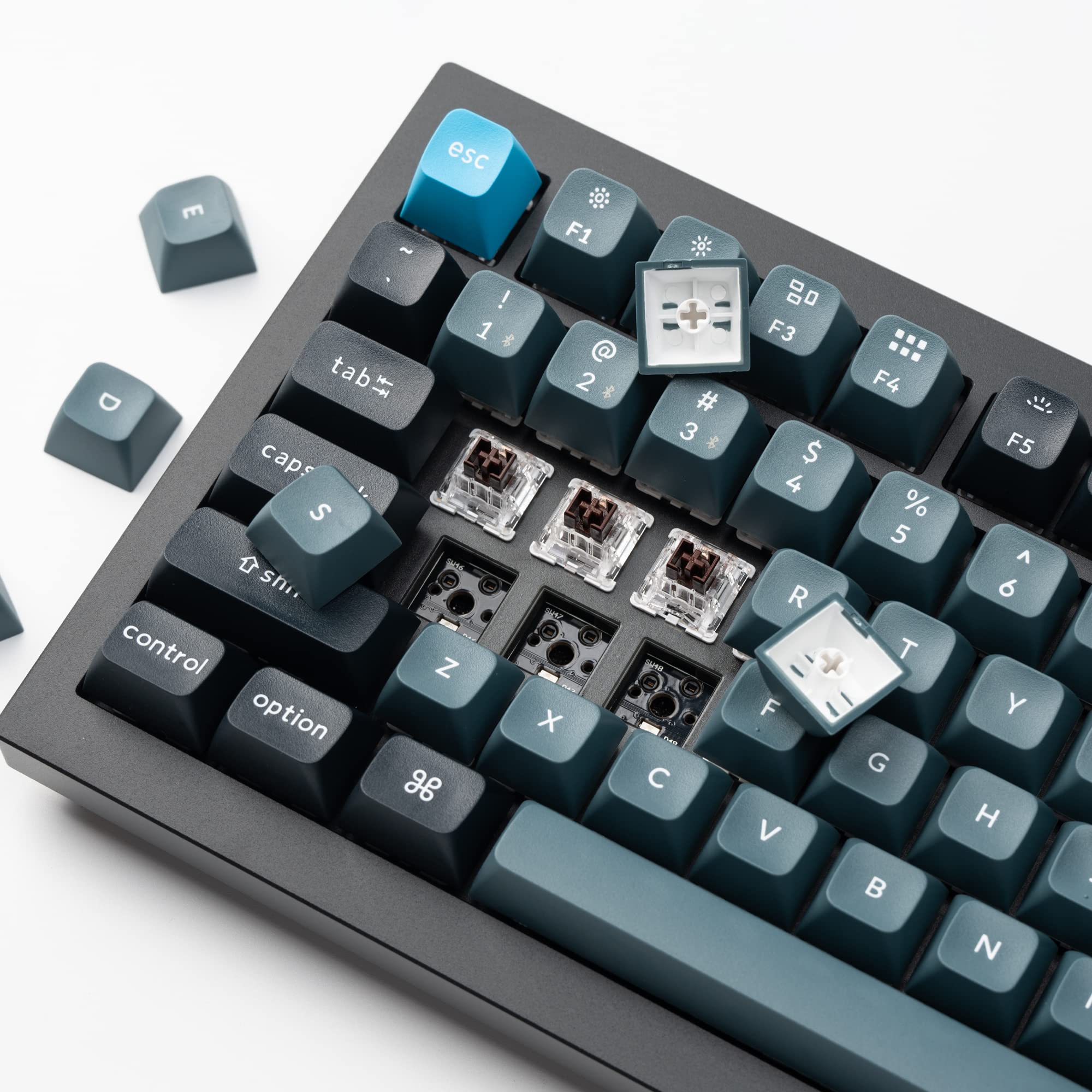Keychron Q1 Pro US配列 Gateron Pro茶軸 Amazon.com: Keychron Q1 Pro