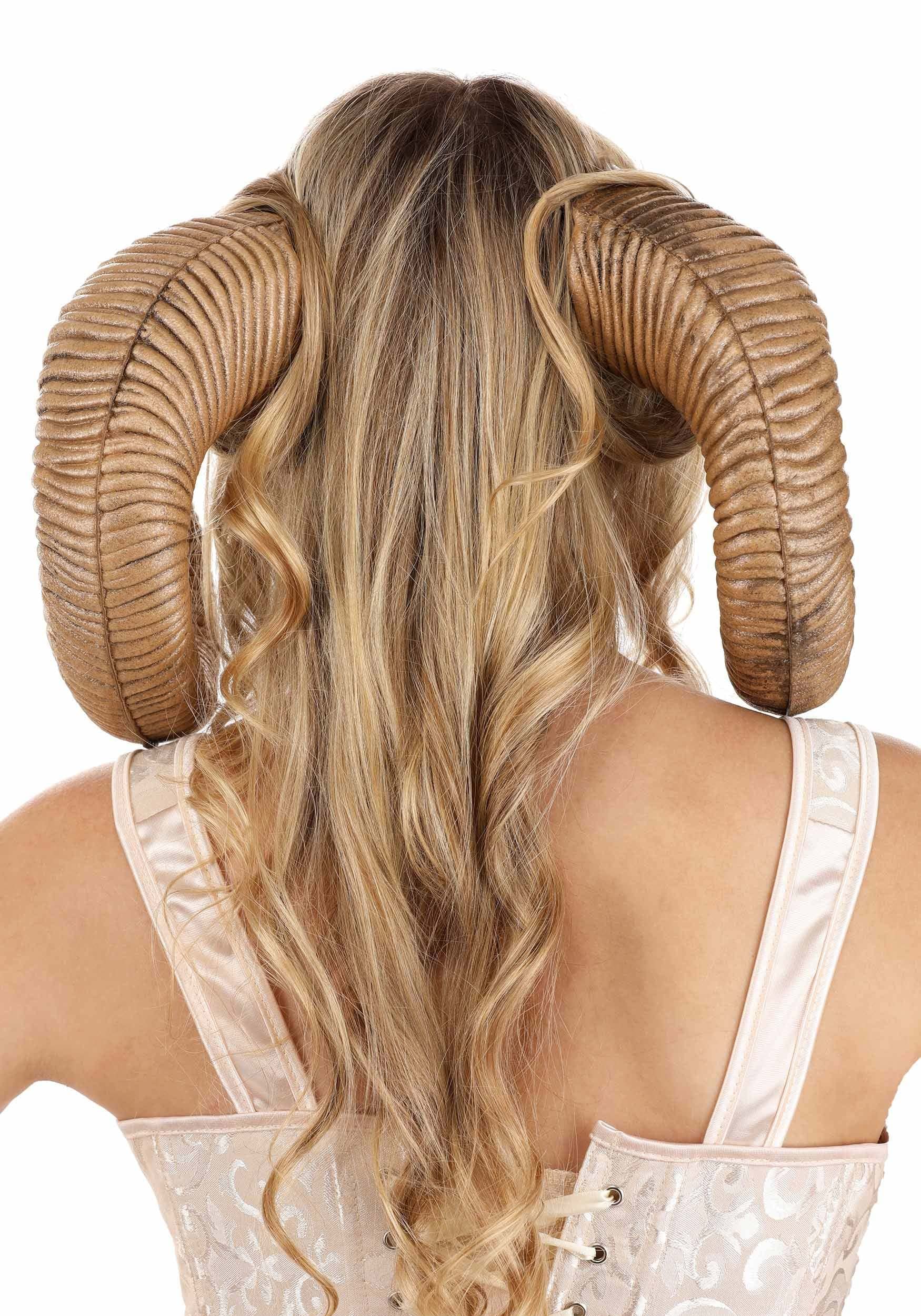 Amazon.co.jp: 雄羊 巻き角 大人用 パーティー 宴会 コスプレ 仮装