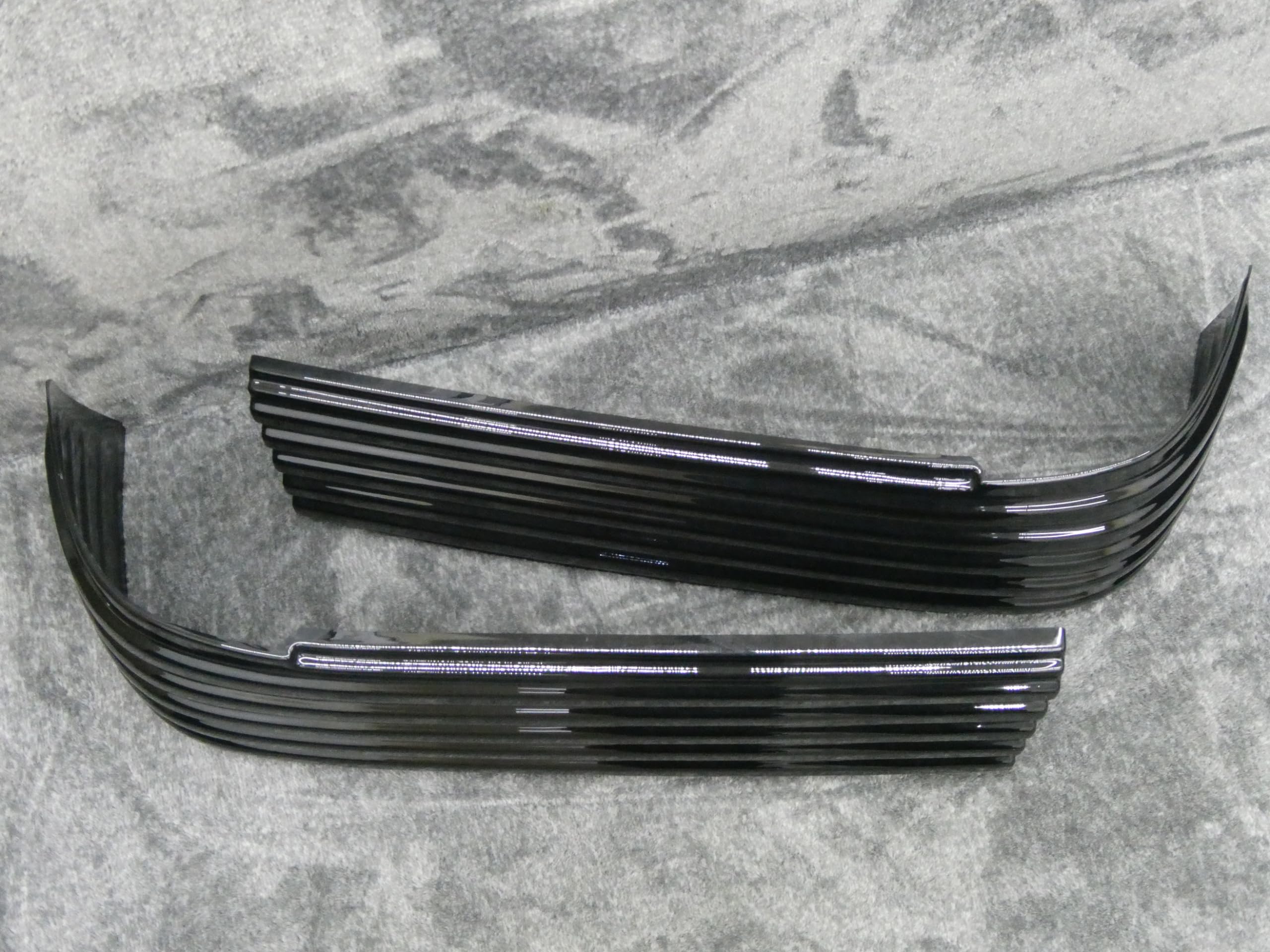 Amazon | 20ソアラ テールカバー スモーク 一文字セット② /一文字