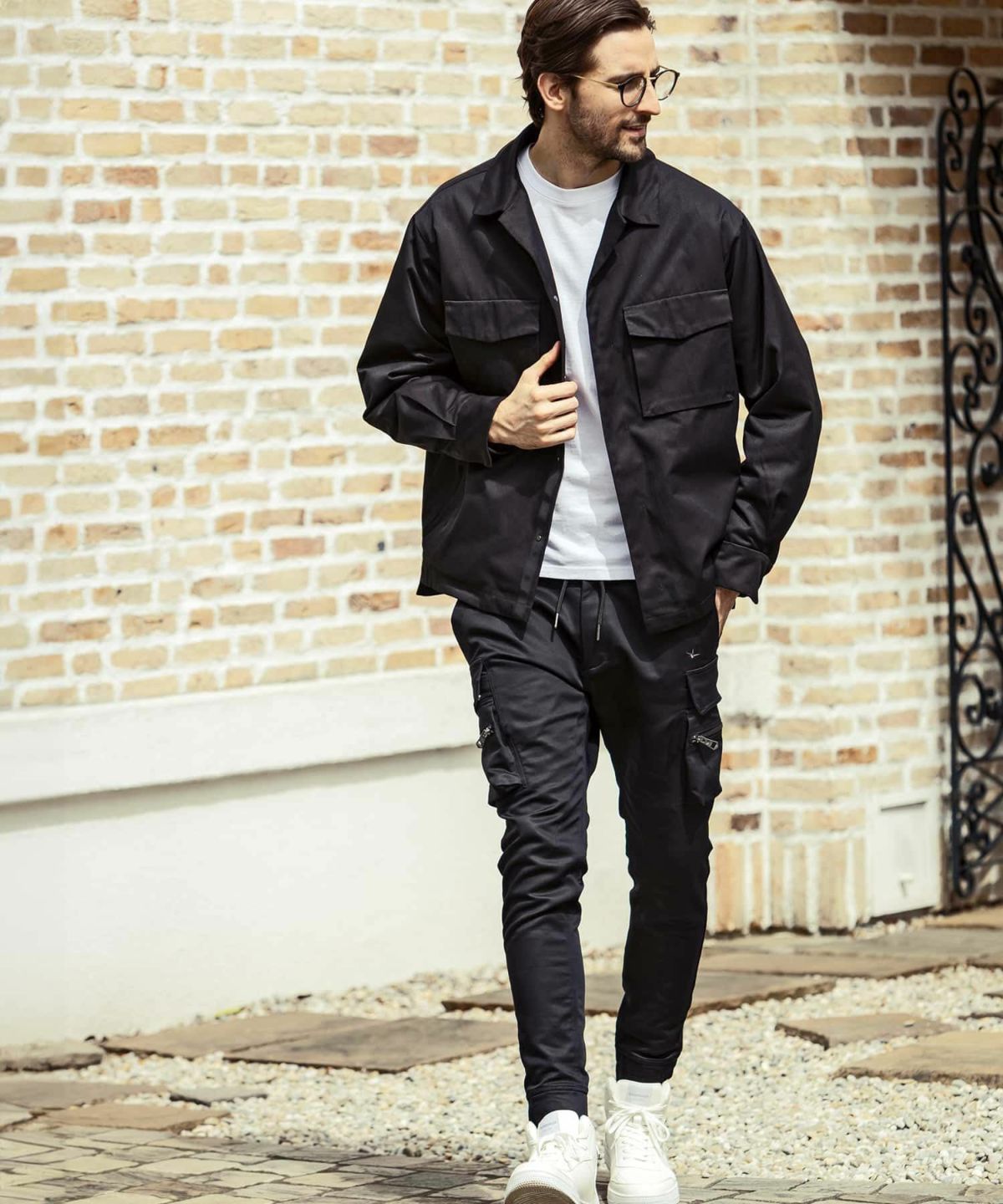 スリムカーゴパンツ ブラック 1PIU1UGUALE3 RELAX ウノピゥウノウ