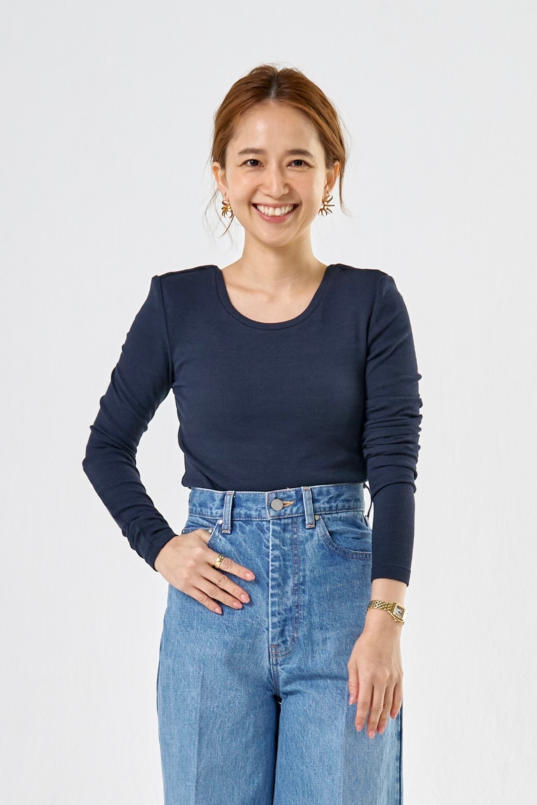 yori 肩パッドつきバックレスロンtee ネイビー36