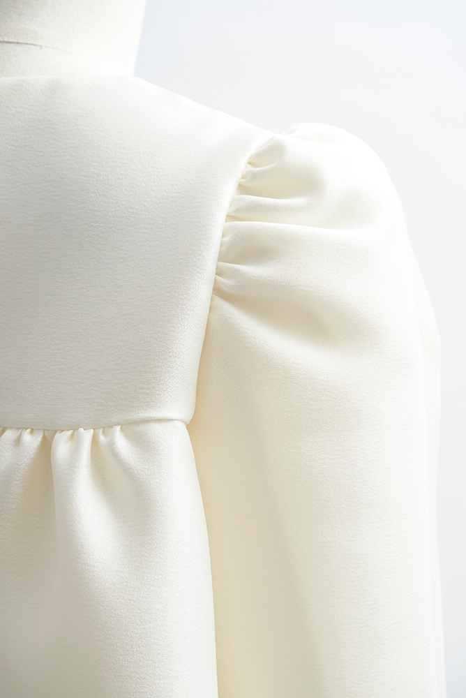 yori shirocon SAKURAビジューブラウス shirocon SAKURAビジュー