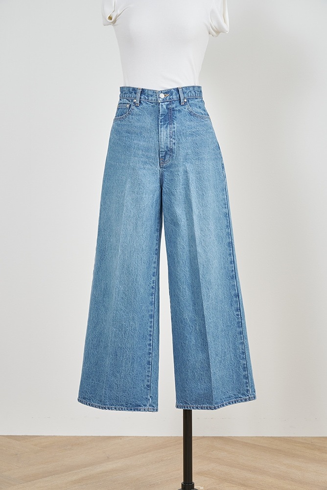 タグ付き新品✨️ yori ヨリ Jane ワイドデニム 40 Janeワイドデニム