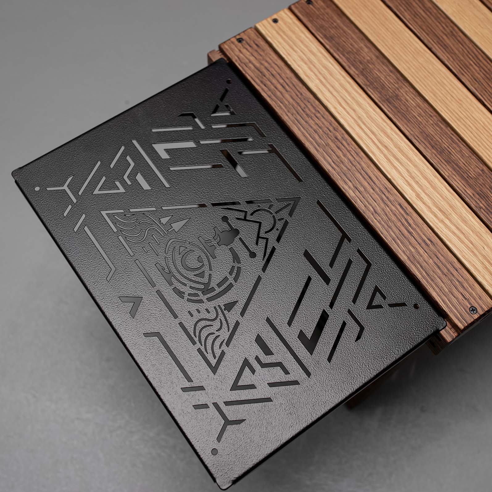 ブラックデザイン x デバイスワークスDXスタンド&ぶら下げバック黒