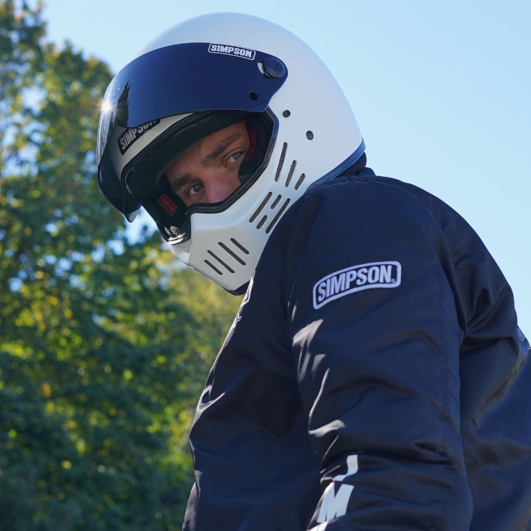 SIMPSON M30 ホワイト | SIMPSONヘルメット公認オンラインストア