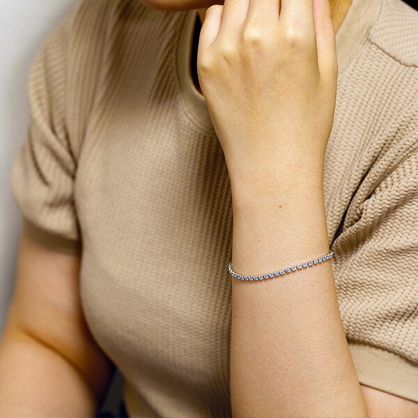 ダイヤモンド テニス ブレスレット 3ct(Total)/50石 G～Iクラス VVS