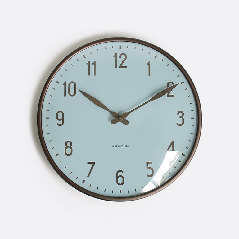 ARNEJACOBSEN アルネ・ヤコブセン｜TABLE CLOCK STATION 43672 通販