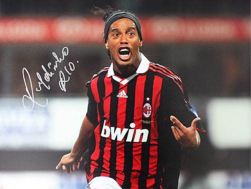 ロナウジーニョ 直筆サインフォト ACミラン (Ronaldinho Signed AC