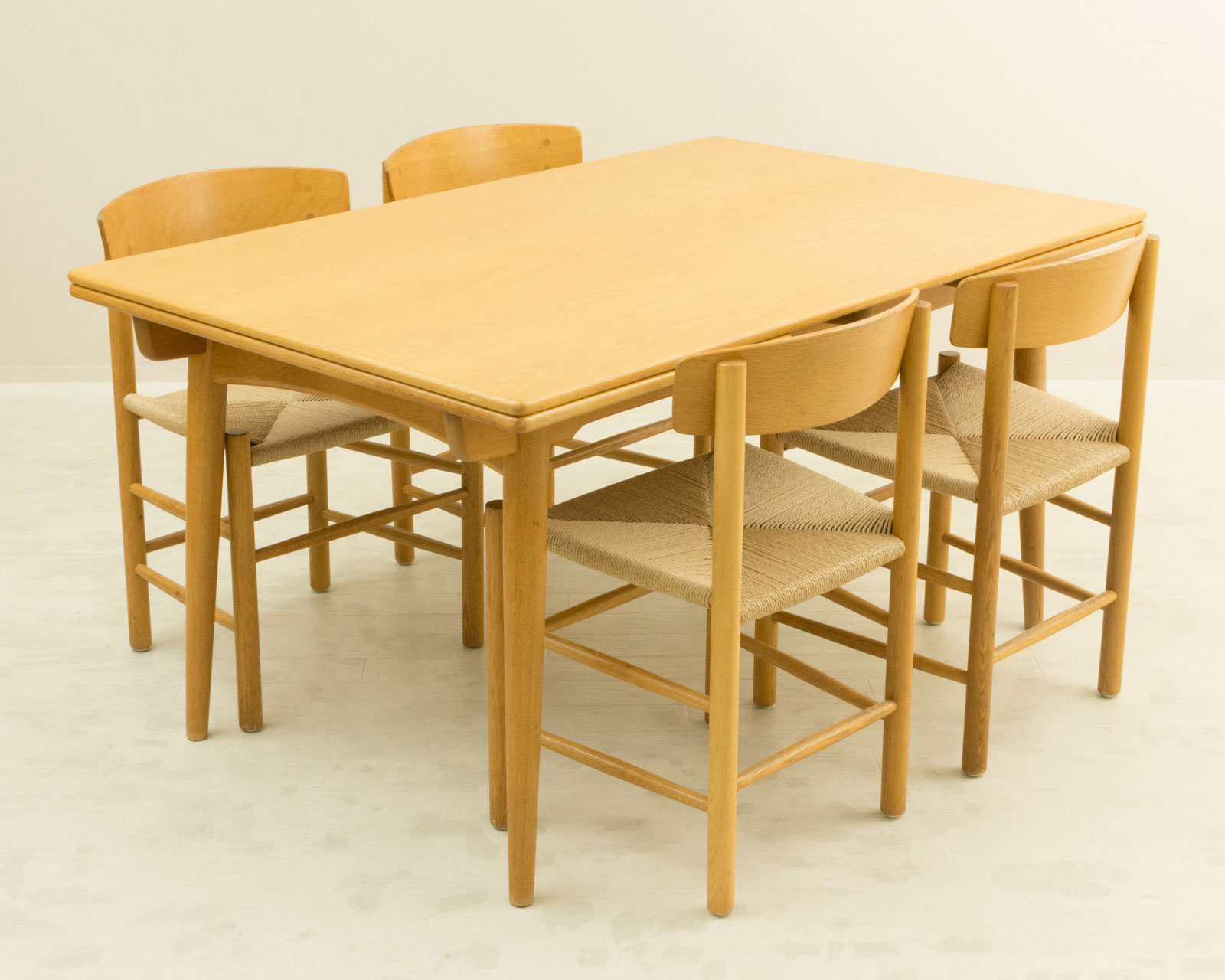 Hans J Wegner AT312 ダイニングテーブル オーク 北欧家具 通販