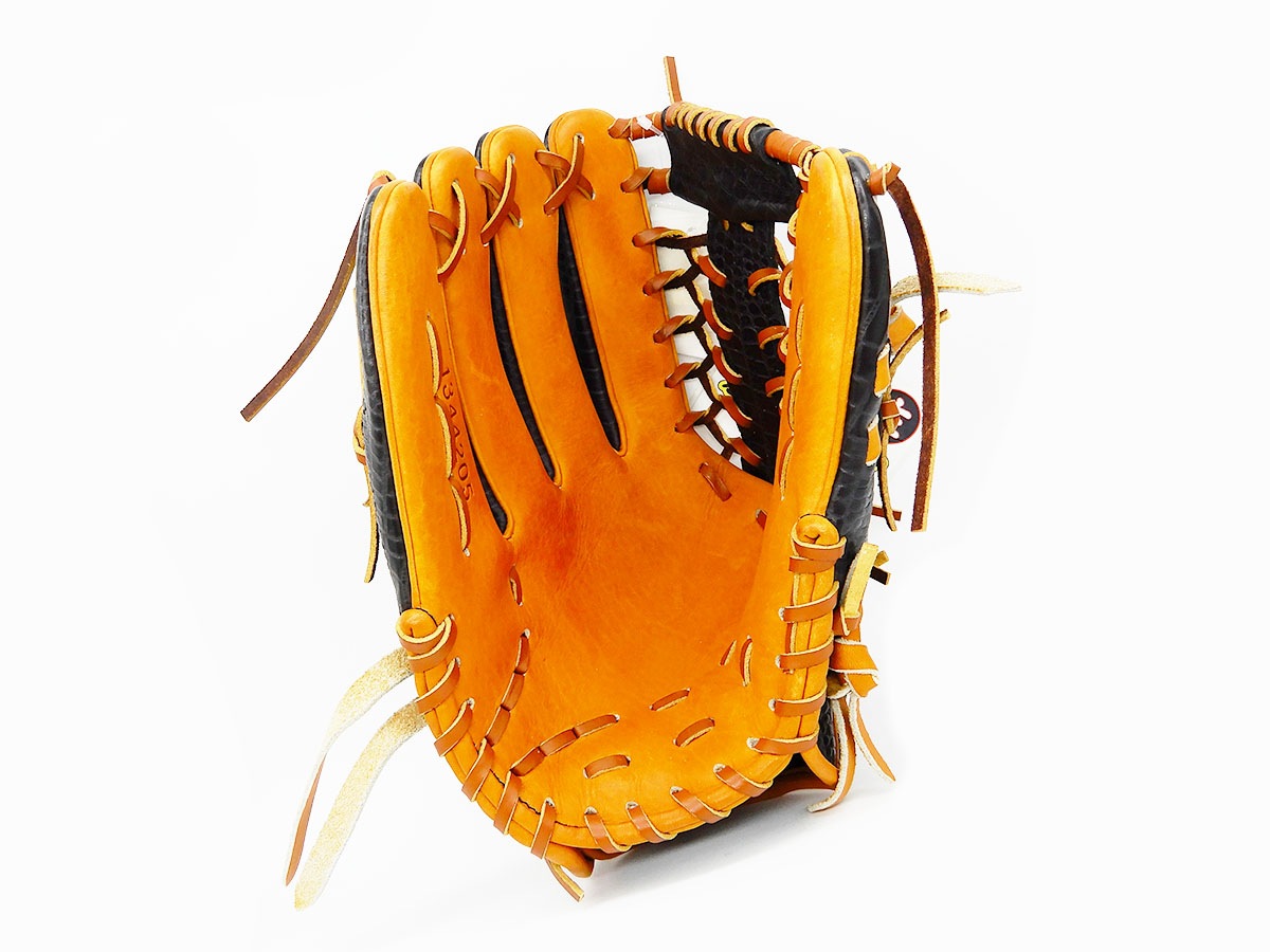 1147 アンダーアーマー 型抜群 即戦力 硬式 外野手用グローブ アンダー