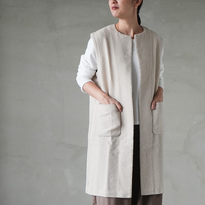 □(e253t111) / evam eva (エヴァムエヴァ) / wool boucle long vest