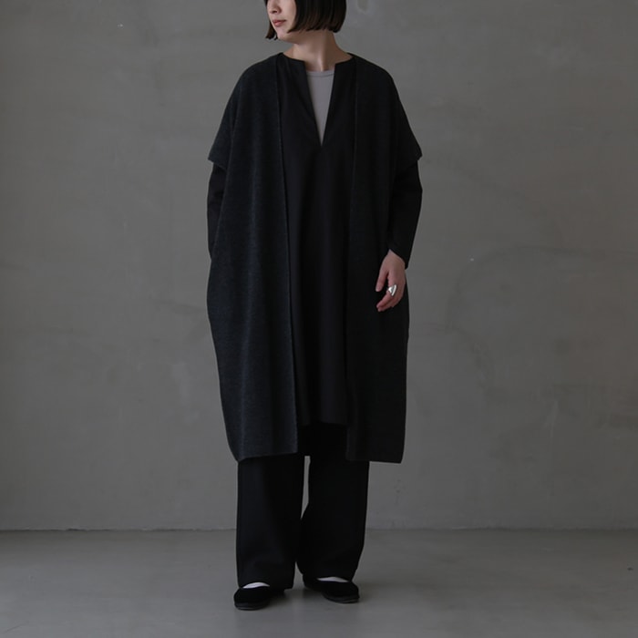 □（e233k164） / evam eva(エヴァムエヴァ) /wool aze long vest