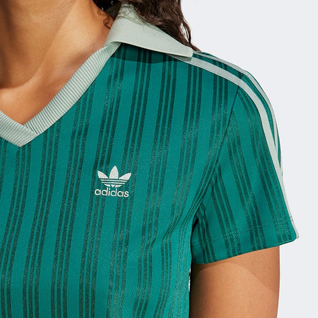 レディース アディカラー フットボール ジャカード Vネック クロップ