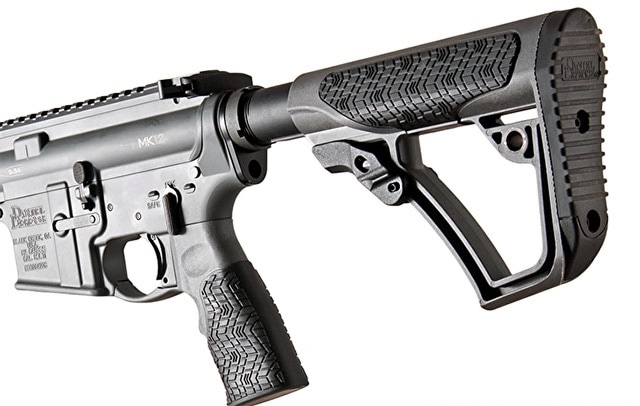 Daniel Defense/ダニエルディフェンス コラプシブルストック-BLACK