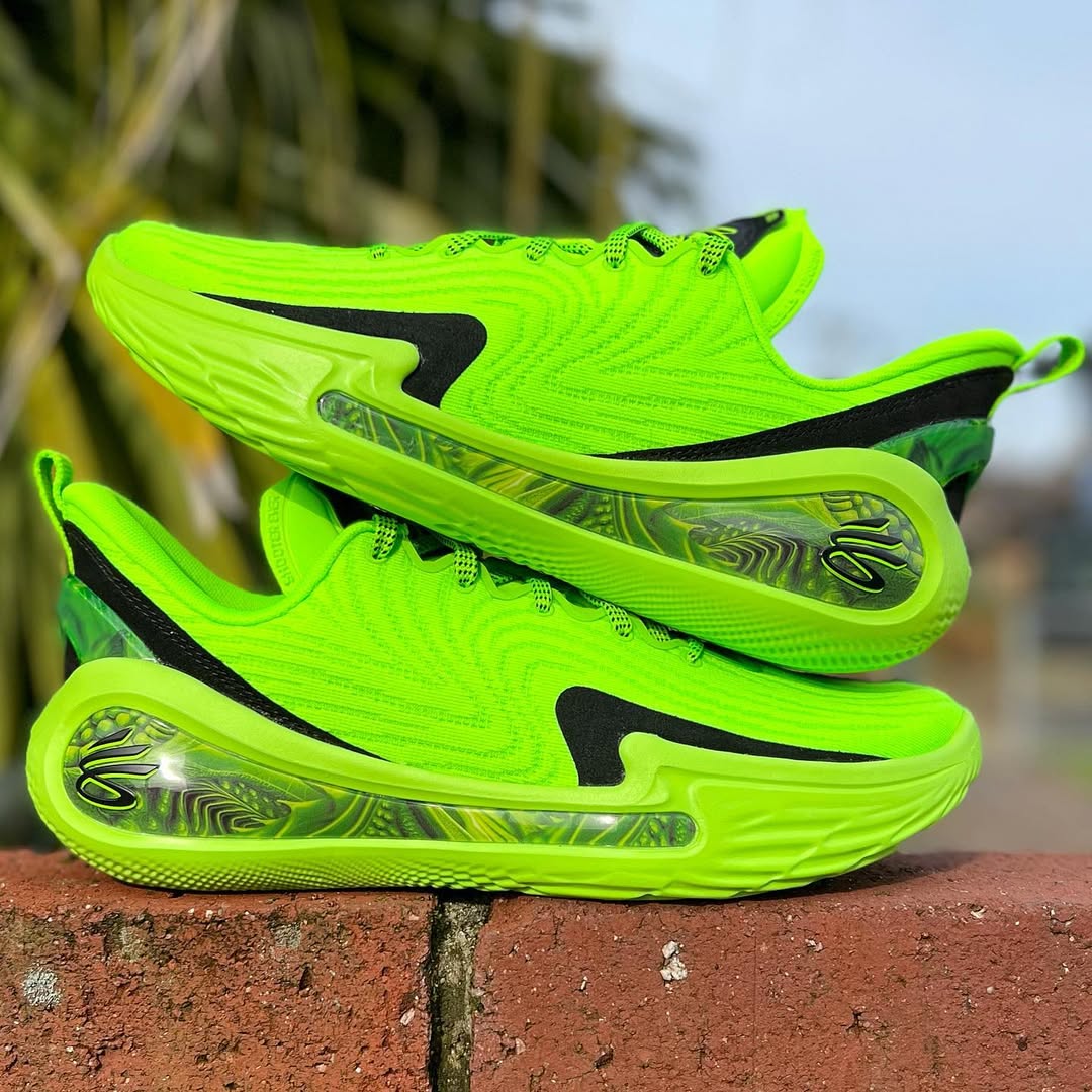 UNDER ARMOUR CURRY 12 'EXTRATERRESTIAL' アンダーアーマー カリー 12