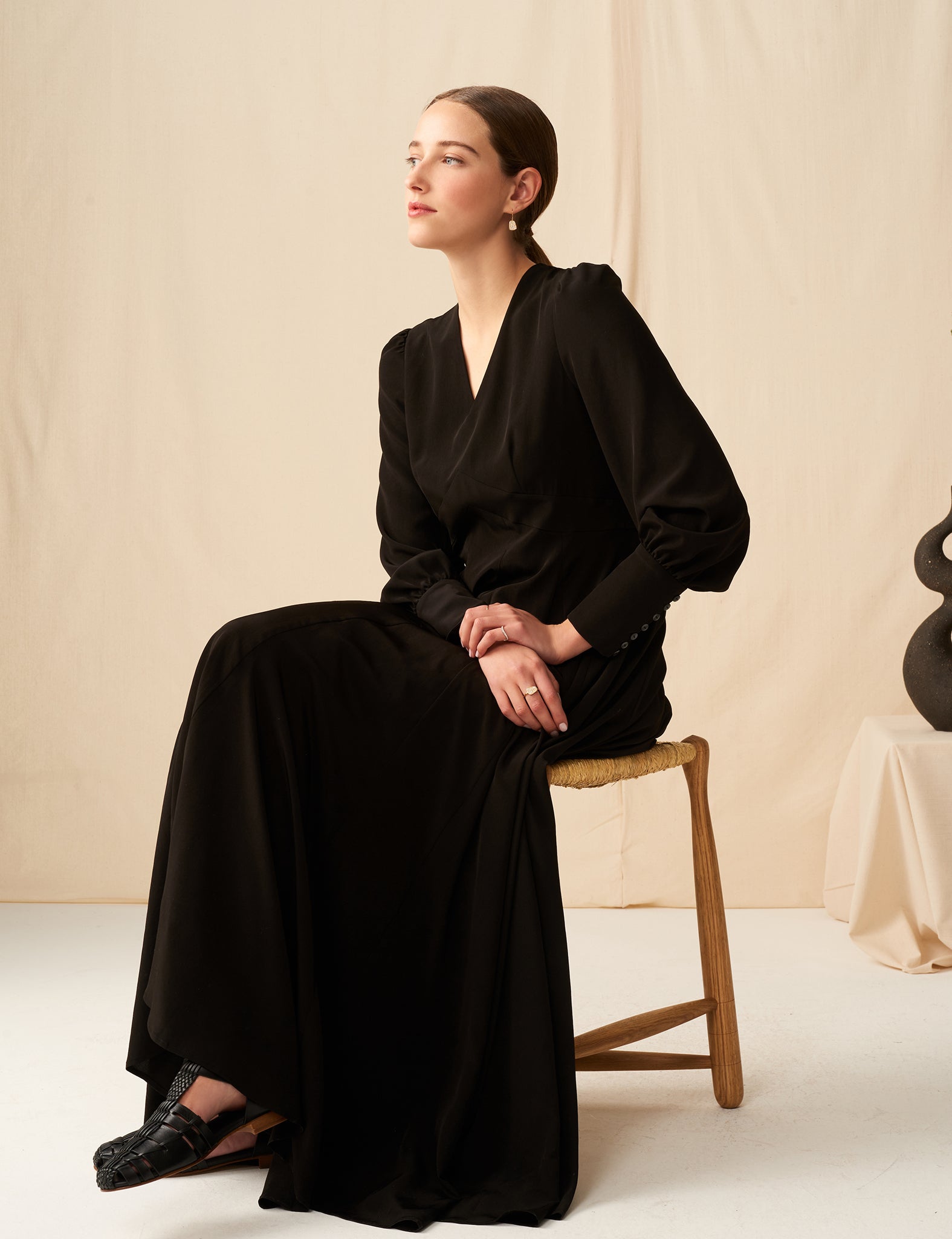 MARIHA(マリハ) ラストダンスのドレス (長袖) Black シティードレス