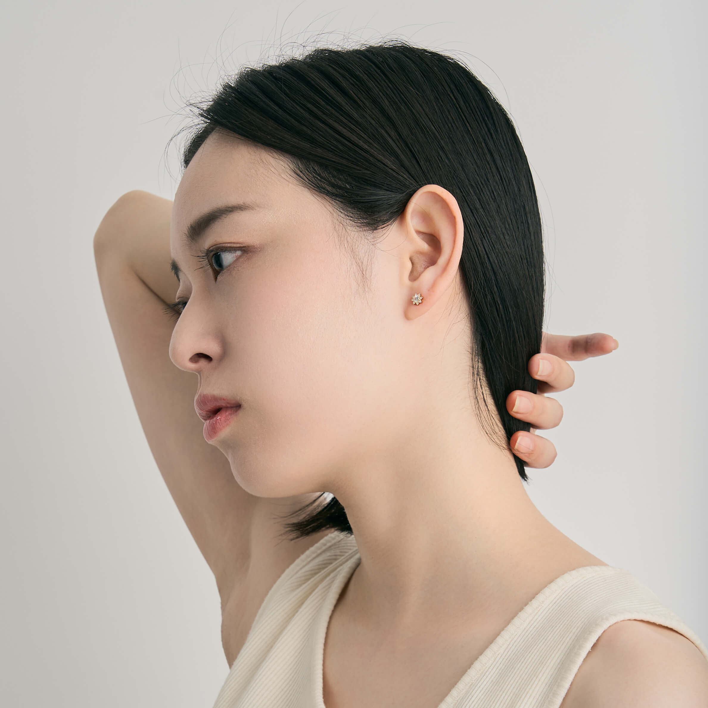 K18 誕生石×ダイヤモンド スタッドピアス （6月：ムーンストーン）- me