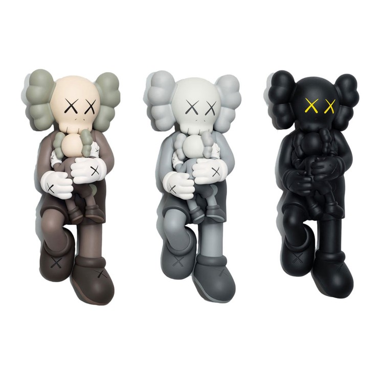 ▷ Kaws – Holiday Singapore (Set of 3) by Kaws, 2021 | plastic