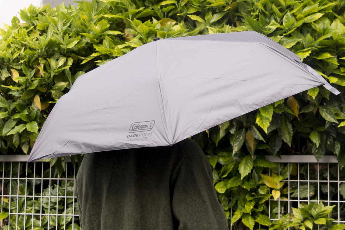 ローソン×コールマンの「晴雨兼用折りたたみ傘」を早速ゲット！ 3,000
