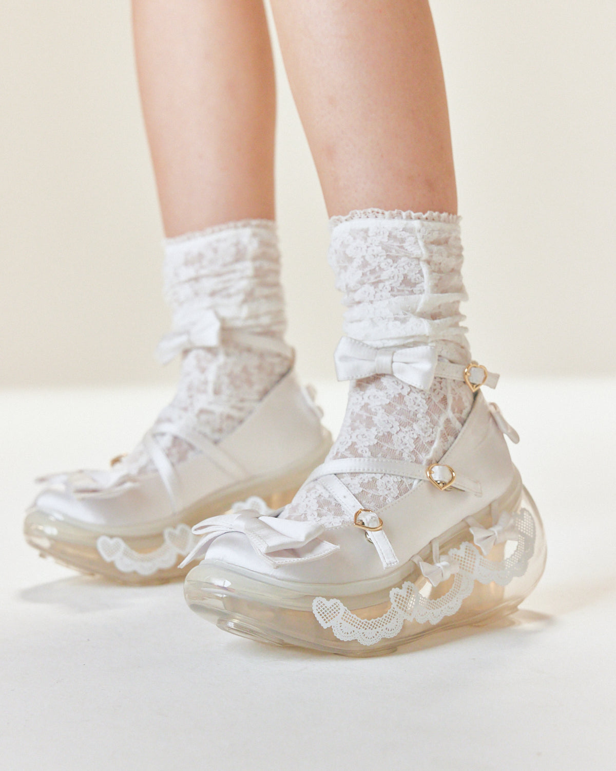 Tea Party Moon Ⅱ / White | MIKIOSAKABE&JennyFax Official