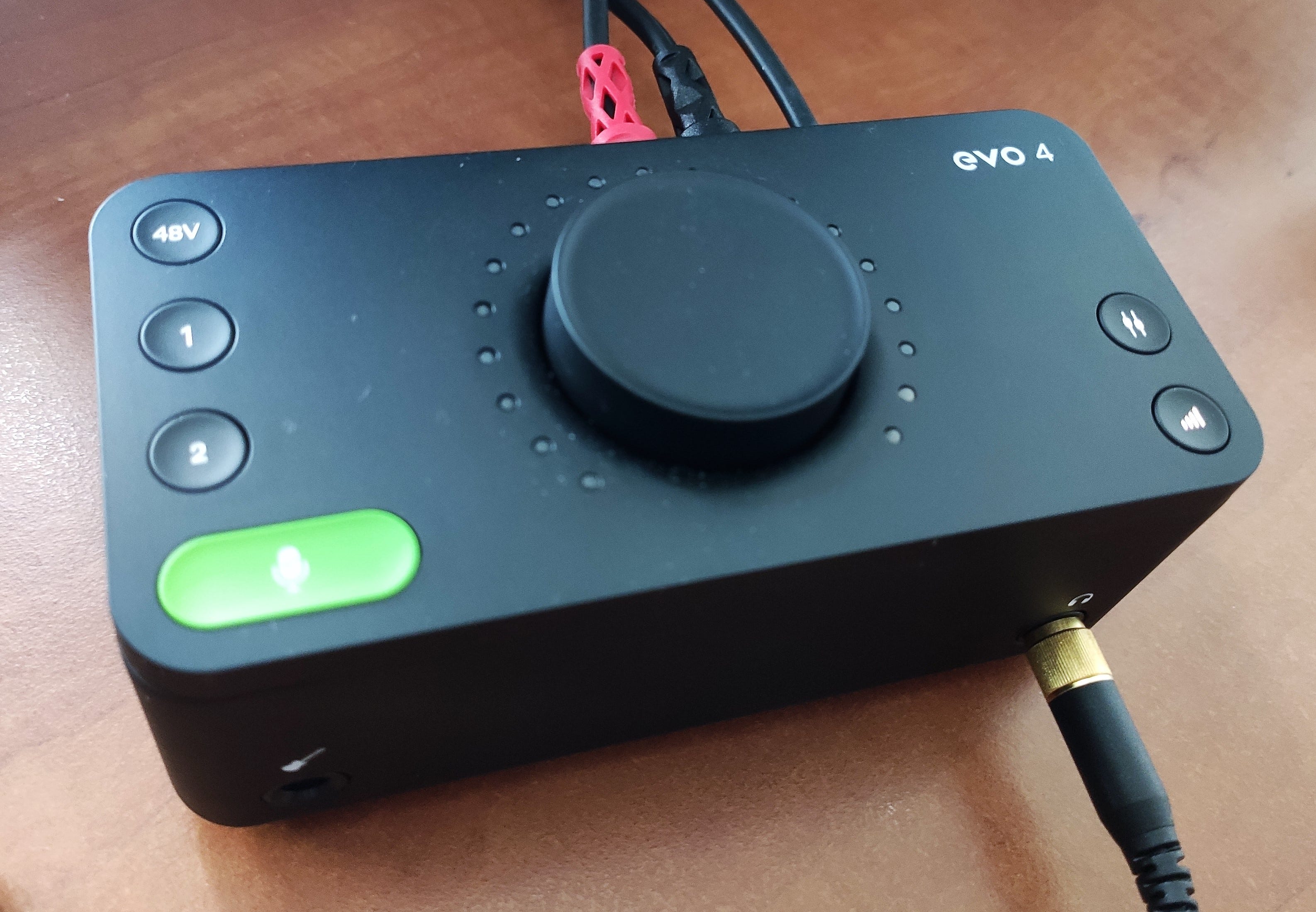 Audient EVO 4 Review: 4 reasons to buy and 1 not to | by Alan