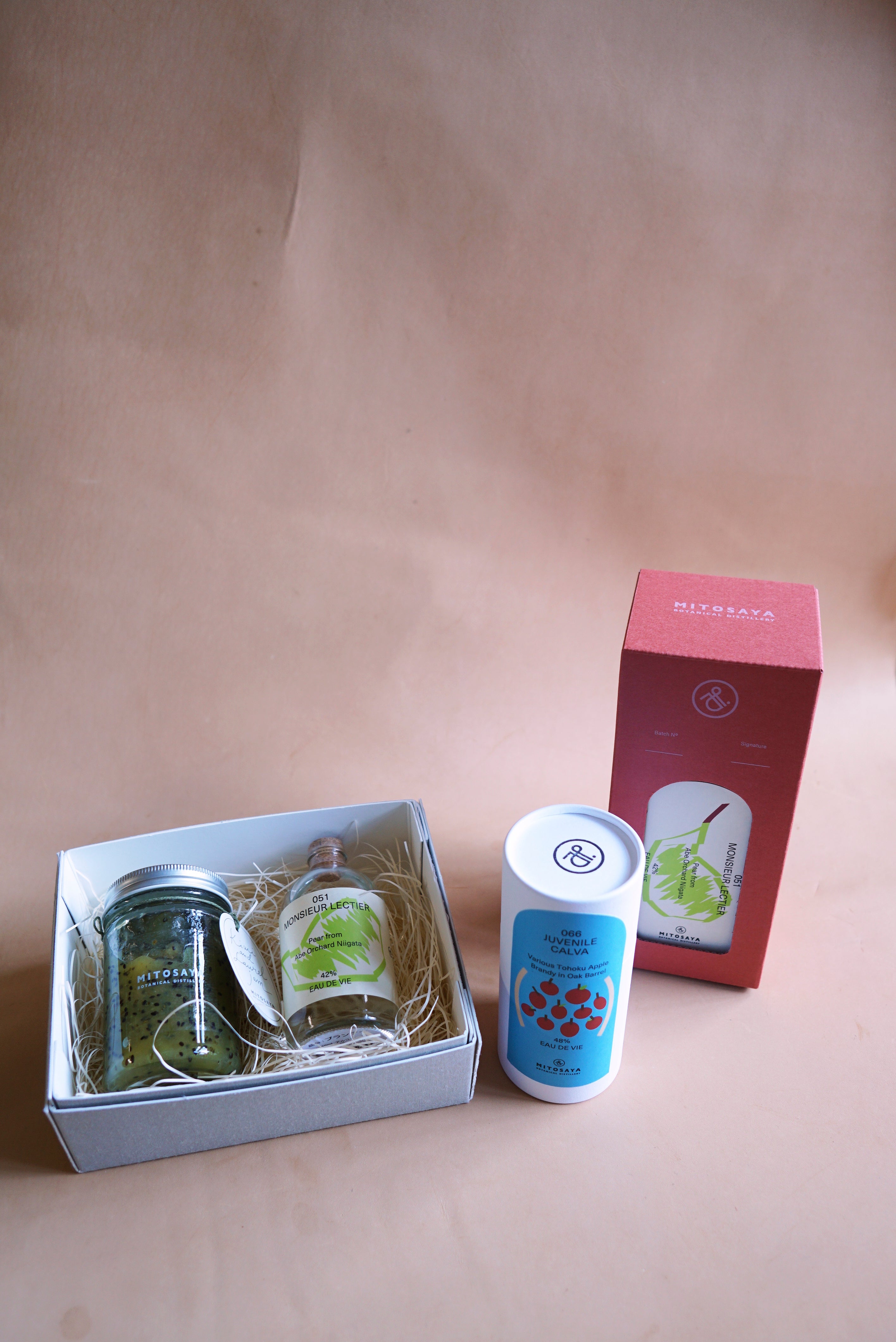 DSC011512.jpg?v=1702759039&