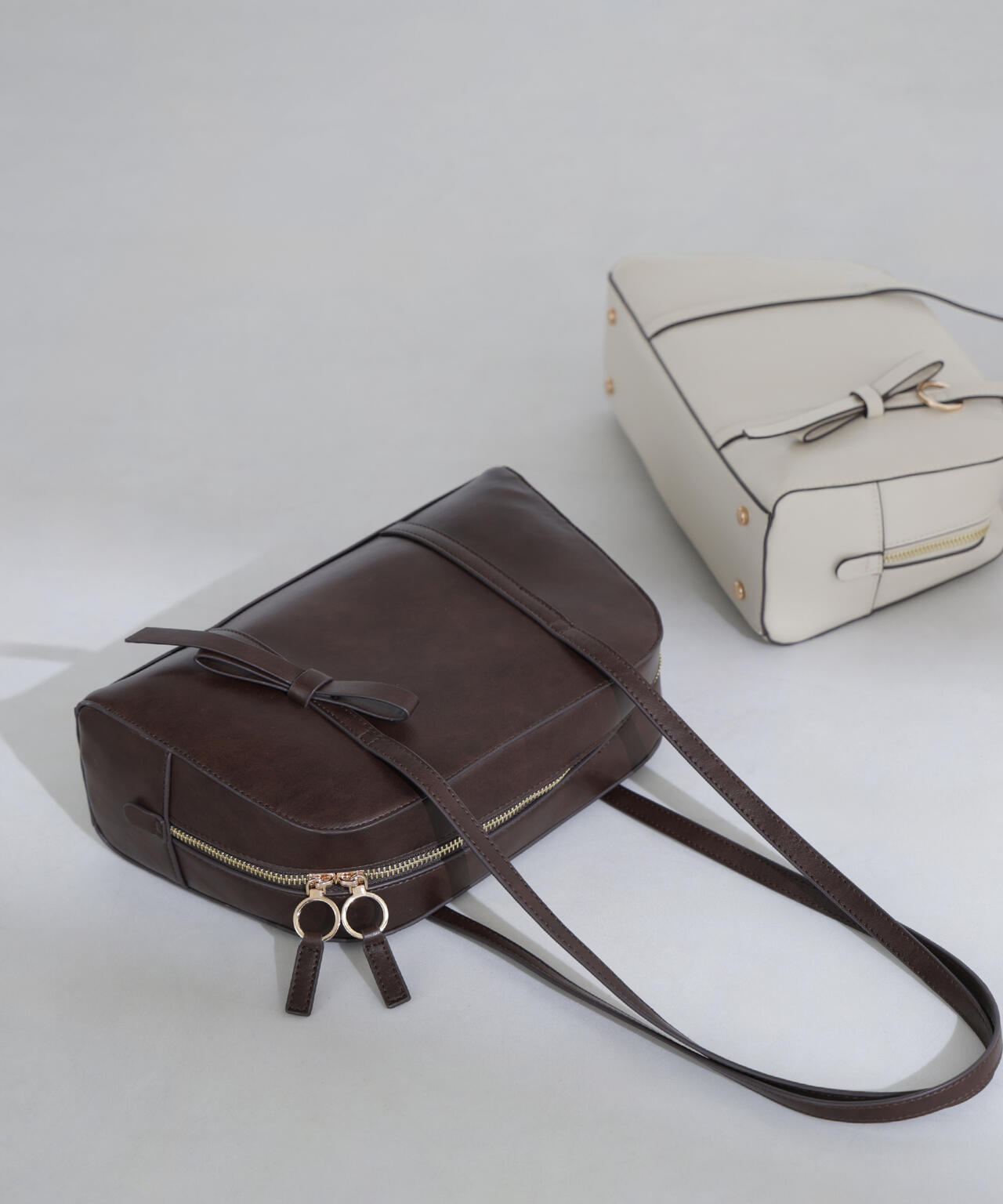 アシメリボンボストンバッグ | NATURAL BEAUTY BASIC（ナチュラル