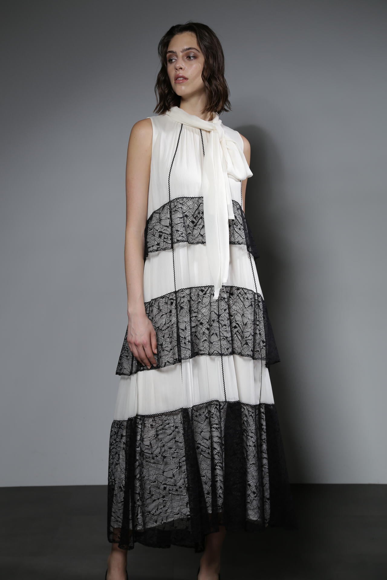 バイカラーレースコンビドレス | Alunc（アルン） ｜【公式】通販mix