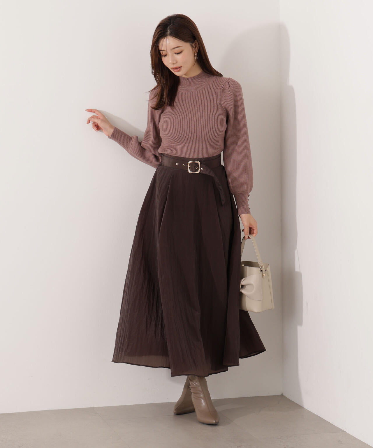 青島心さん着用】ベルト付きシアーフレアスカート | PROPORTION BODY