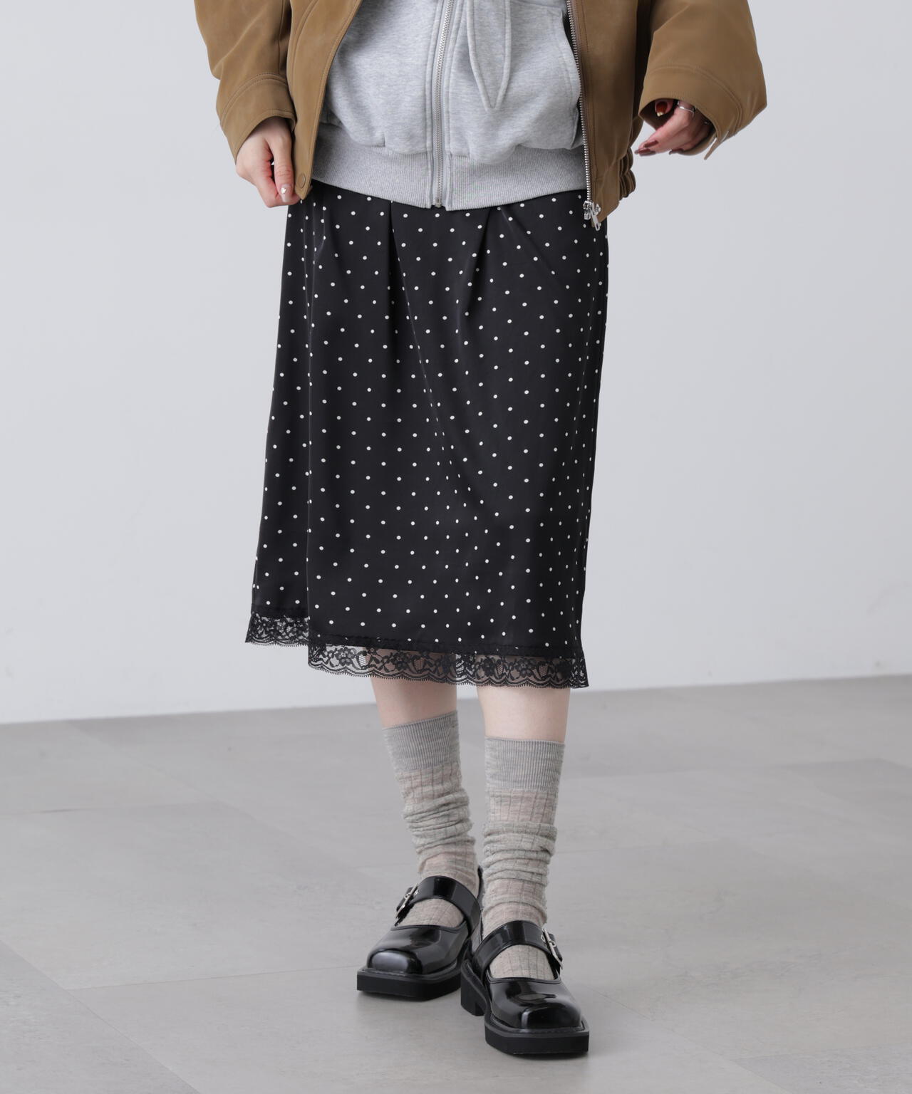 追加生産予約】レーストリムサテンミディスカート | FREE'S MART