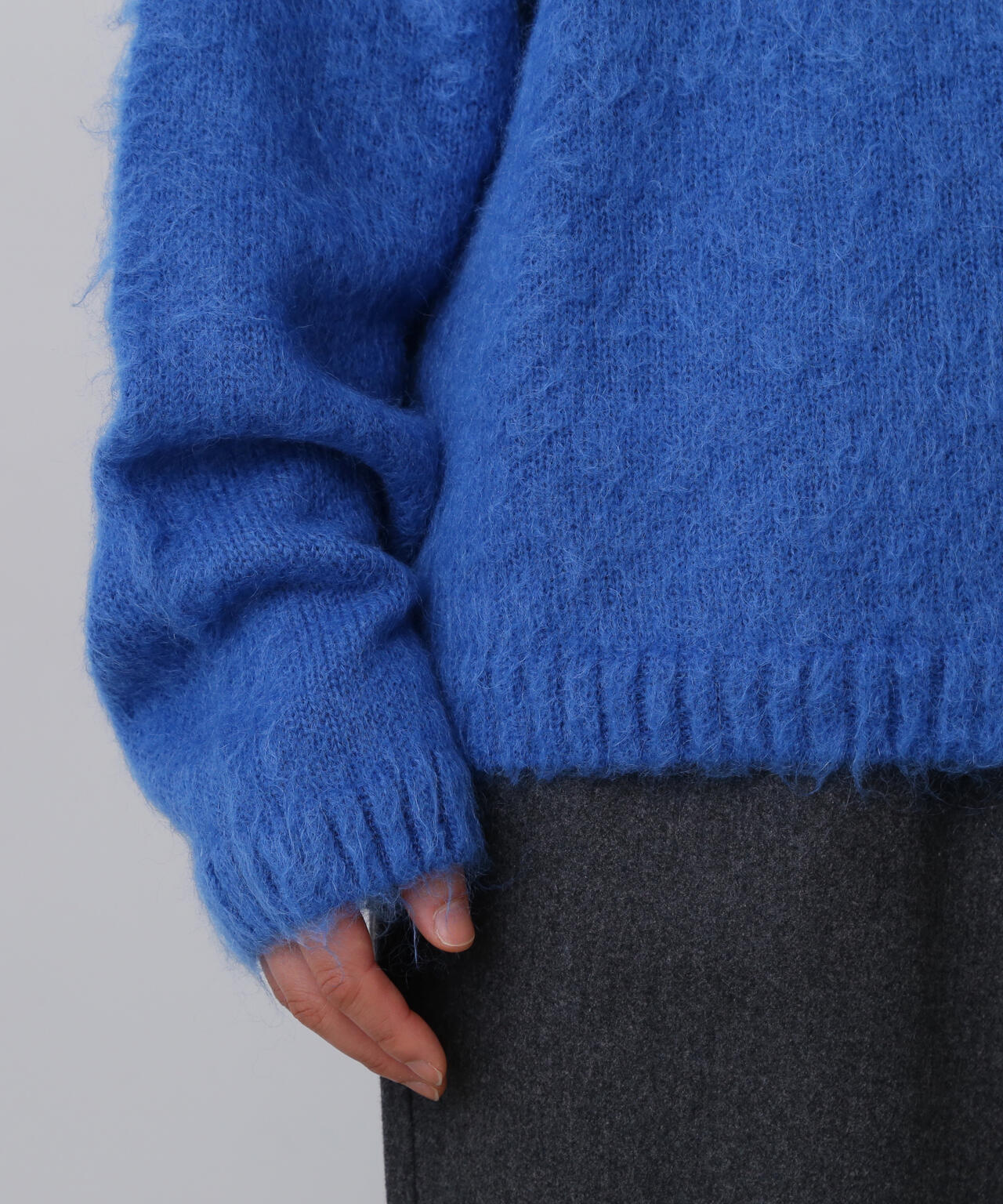 YLEVE / MOHAIR NAPPING KNIT PULL OVER | YLÈVE（イレーヴ） ｜【公式